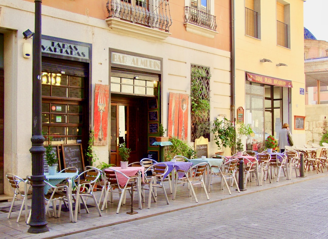 Restaurants und der Morgen in Nerja
